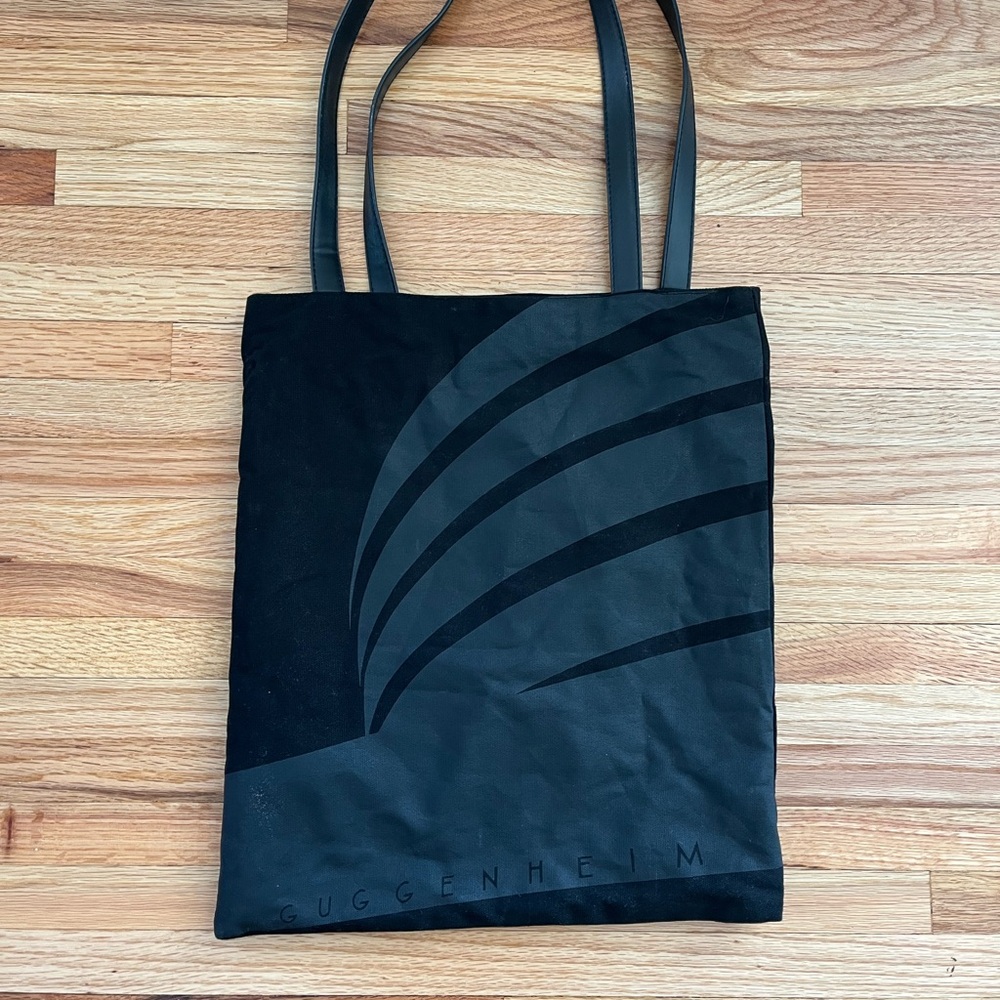 Black Guggenheim Museum Tote Bag